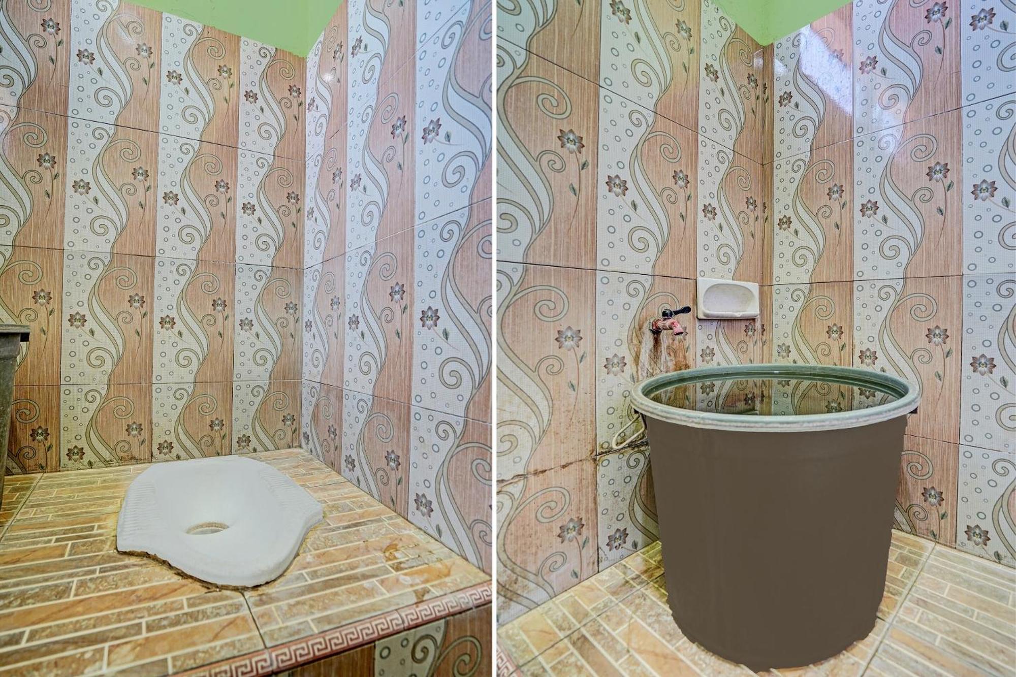 Hotel Spot On 91716 Kost Yy Syariah à Mojokerto Extérieur photo